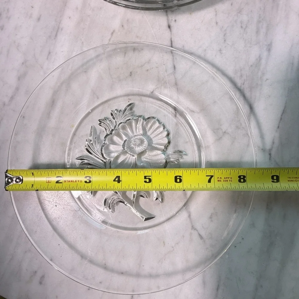 JEANETTE Clear Glass Camilia Salad Plates Set Of 5  8 3/8